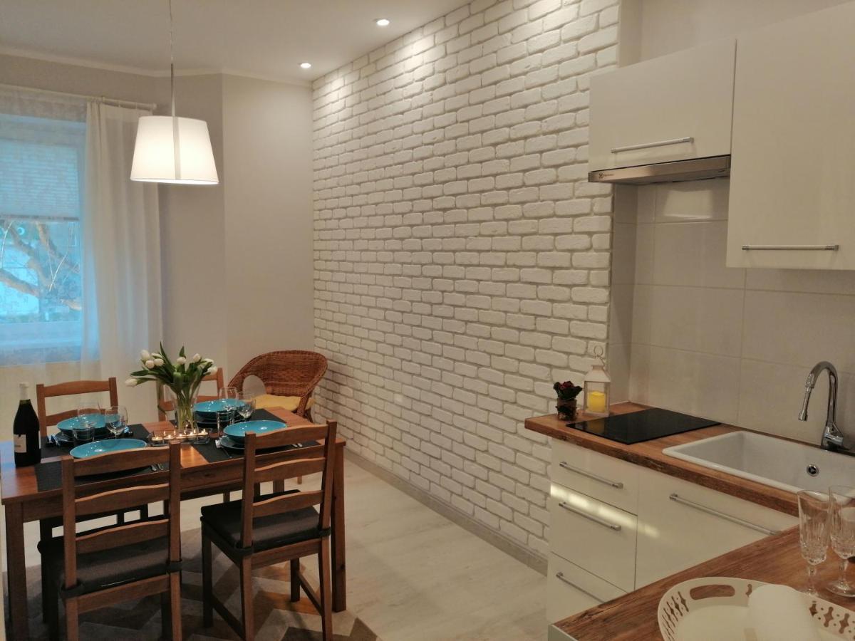 Cicha Przystan - Apartamenty Wyspa Solna Kołobrzeg Exteriör bild