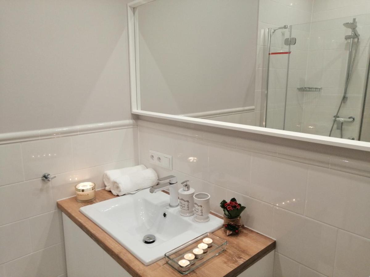 Cicha Przystan - Apartamenty Wyspa Solna Kołobrzeg Exteriör bild